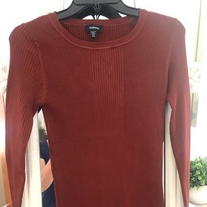 Le chateau sweater